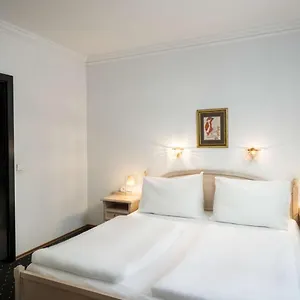 arkadenhof.vienna-besthotels.com/