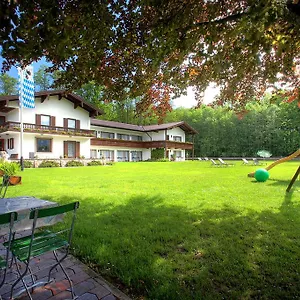 Haus Waldesruh 2*, Übersee Deutschland