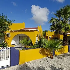 Apartahotel Yacht Club
